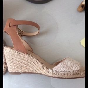 Vince Camuto “Tagger”Lace Wedge Sandals NWOT